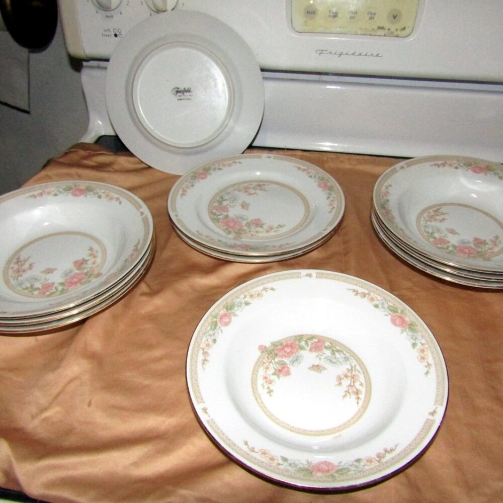 Lot of 10 Fairfield China Soup & Plates Dishes Floral W Gold Plated Rim Design